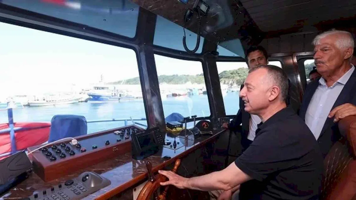 Kocaeli Balık Festivali'nde Başkan Büyükakın dümene geçti