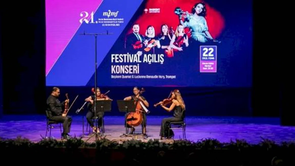 ‘21. Mersin Uluslararası Müzik Festivali’ müzikseverlerle buluştu