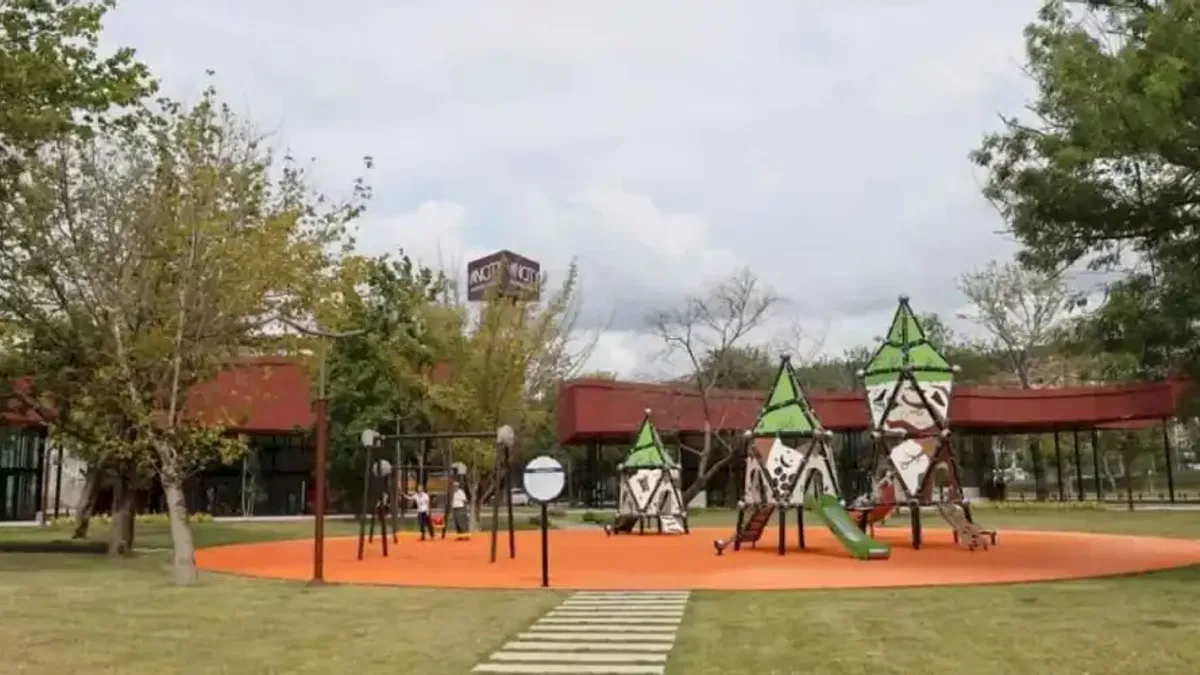Kocaeli'de eski fuar alanı güzelleşiyor