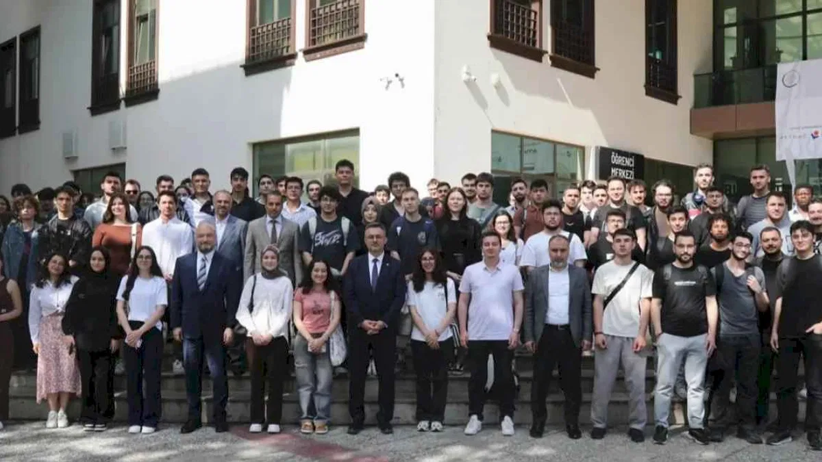 BTÜ girişimci öğrenciler için 'Kuluçka Merkezi' kuruyor