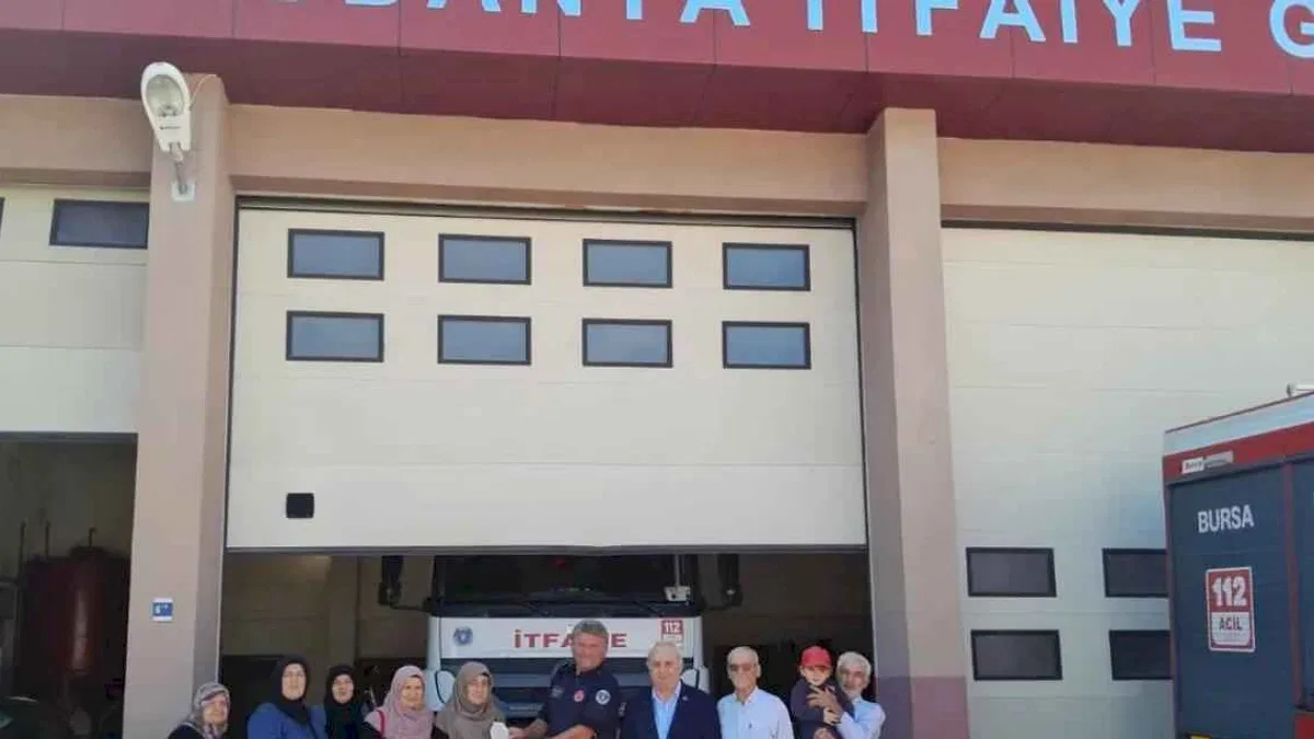 Saadet Partili kadınlardan Mudanya İtfaiyesi’ne ziyaret