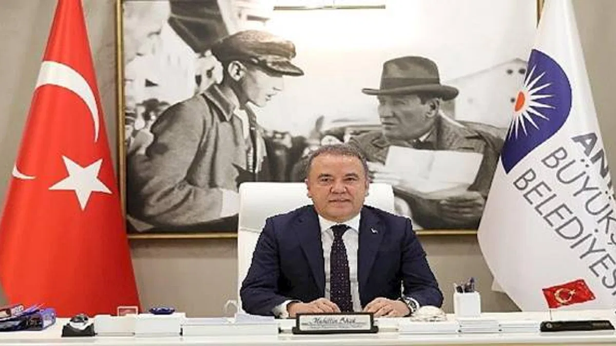 Başkan Muhittin Böcek'in 30 Ağustos Zafer Bayramı Mesajı