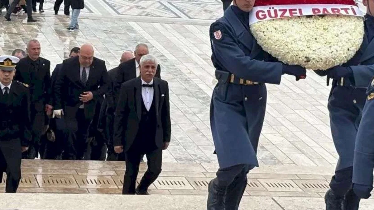 Romanlar ATA’nın huzurunda