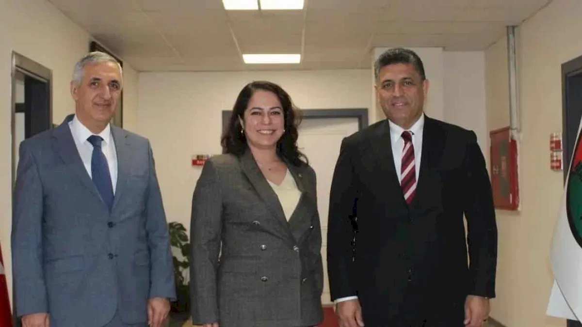 Manisa Büyükşehir'de Baro'ya ziyaret