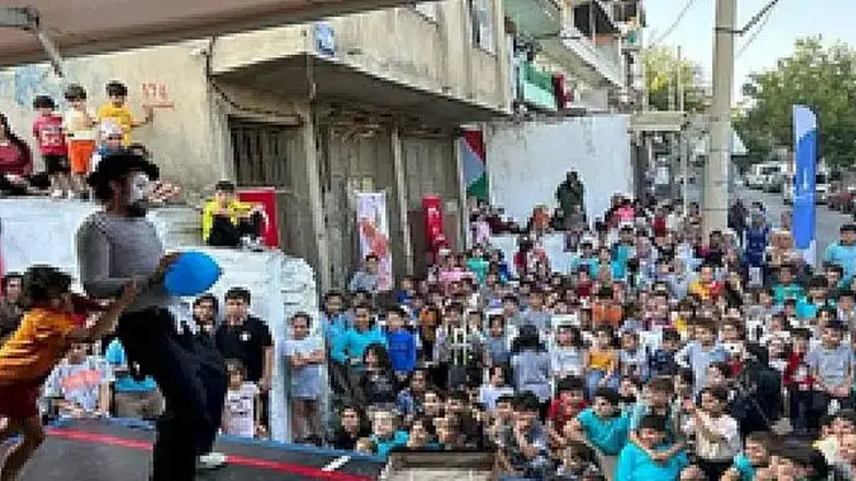 Cumhuriyet'in Yüzüncü Yıl Kutlamalarının Adresi Dayanışma Noktaları