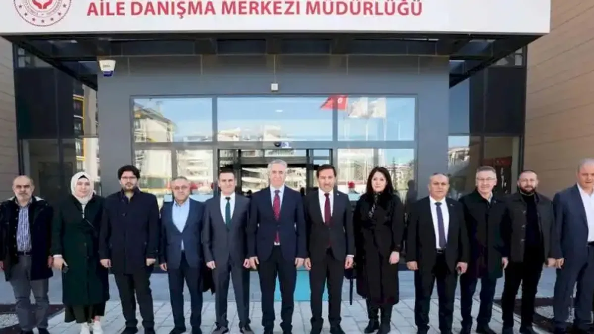 AK Parti MKYK Üyesi Mücahit Yanılmaz Karatay’da ziyaretlerde bulundu