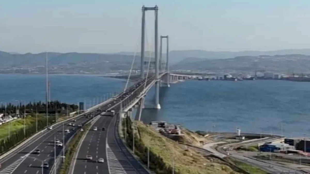 Otoyol geçiş ücretlerine otomatik zam ayarı!