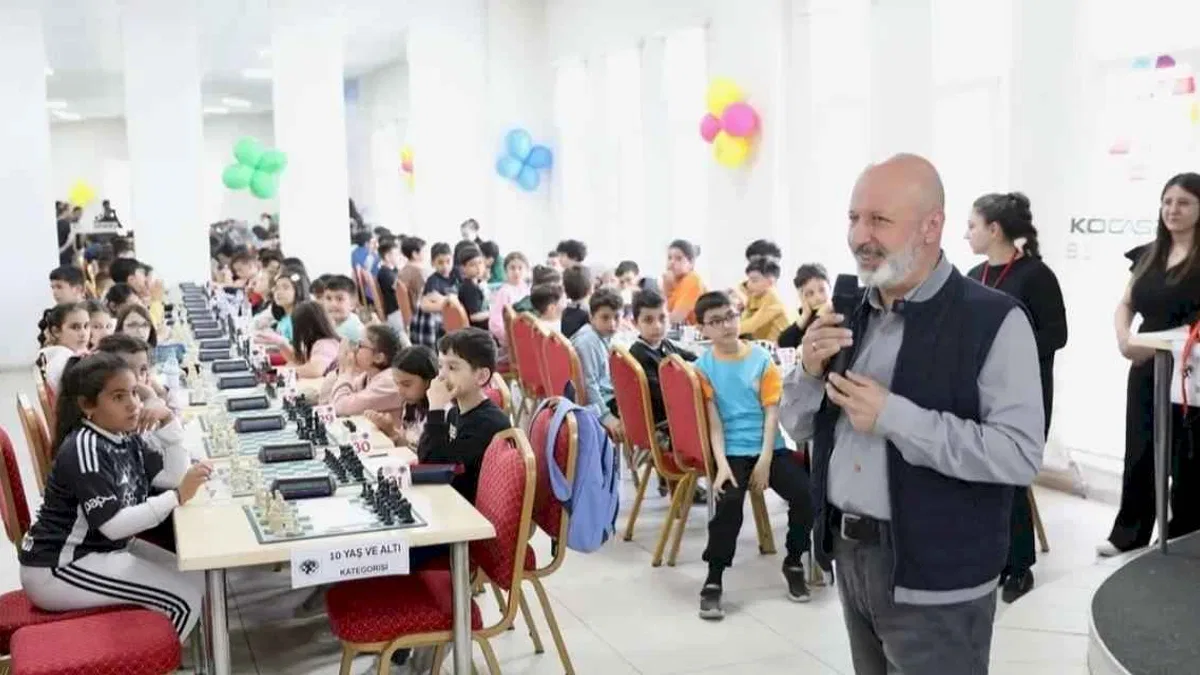 Kayseri Kocasinan'dan Satranç Eğitim ve Turnuva Merkezi