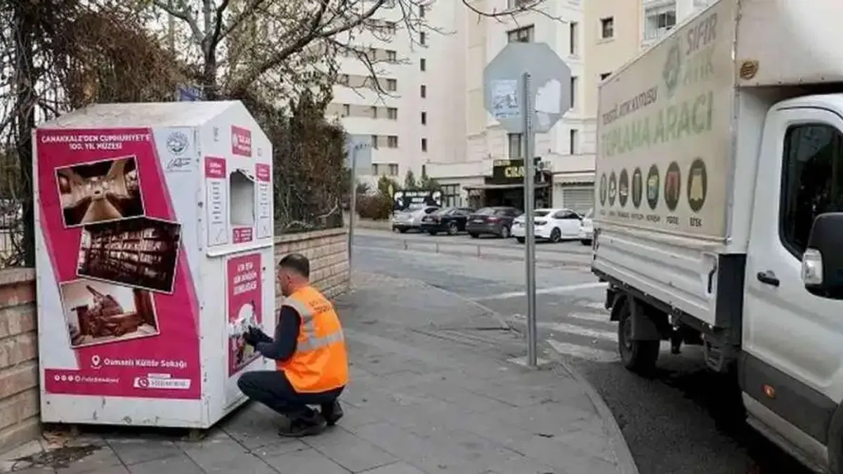 Kayseri Talas'ta atık kumbaraları yenilendi