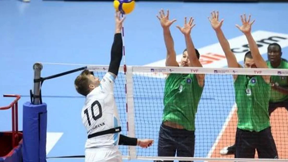 TSYD Bursa Voleybol Turnuvası'nda ikinci gün tamamlandı