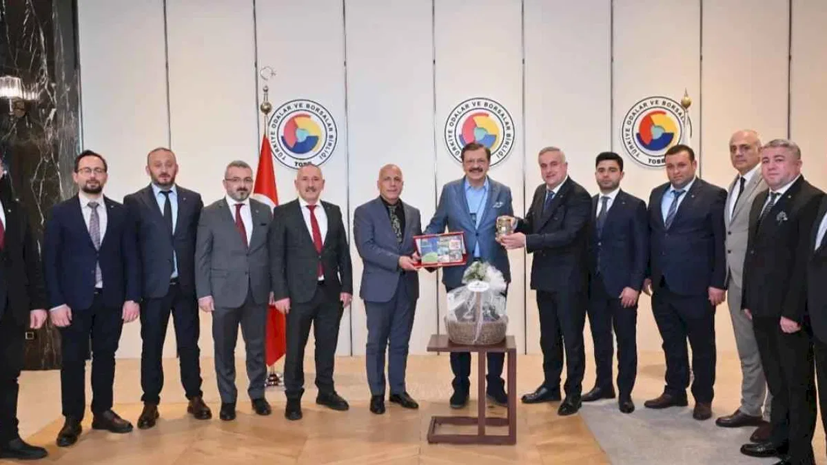 Artvin Ticaret Borsası’ndan, TOBB Genel Başkanı Hisarcıklıoğlu’na ziyaret