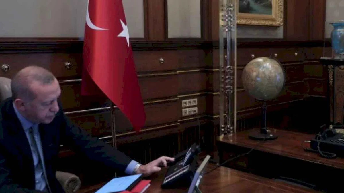 Belçika'da yaralanan Türk gencine Cumhurbaşkanı Erdoğan'dan telefon
