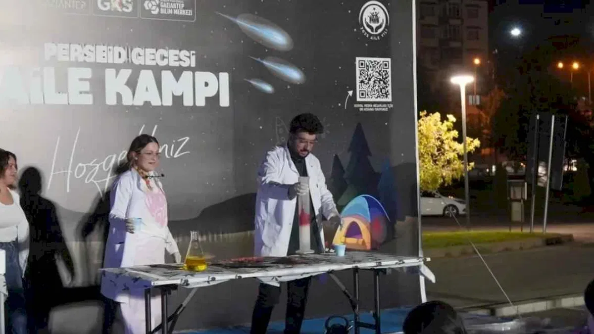 Gaziantep’te aileler Perseid Gecesi’nde bilimle buluştu