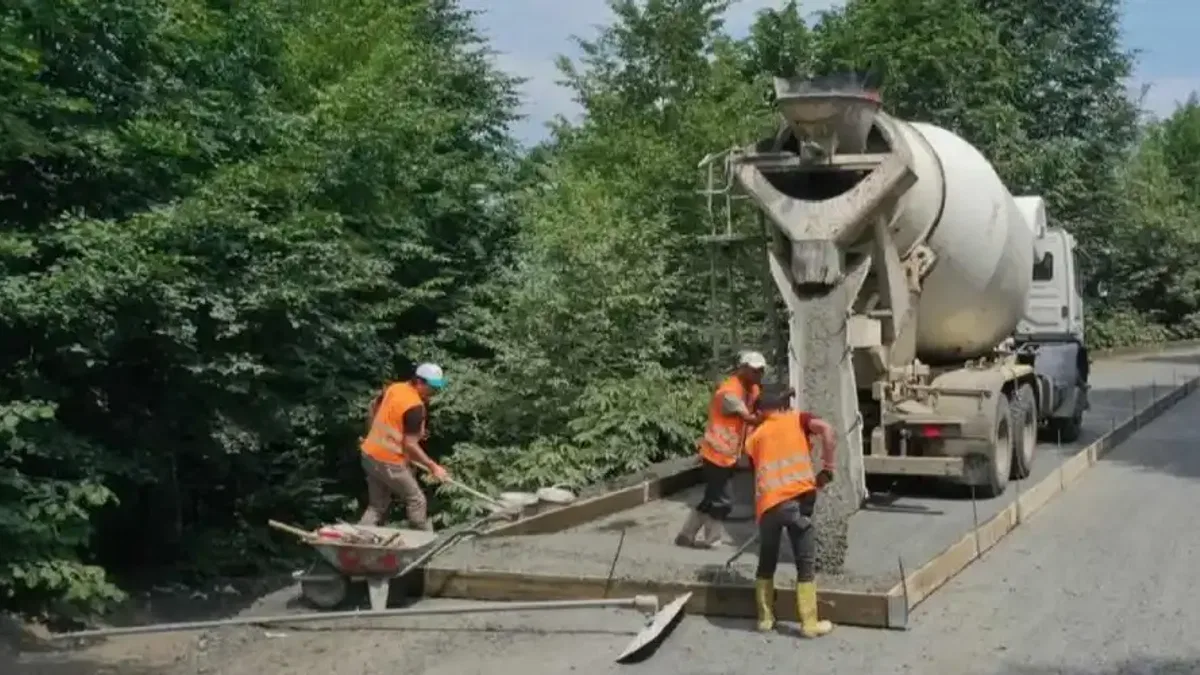 Ordu’da üç ilçeyi birleştiren yolda beton hamlesi