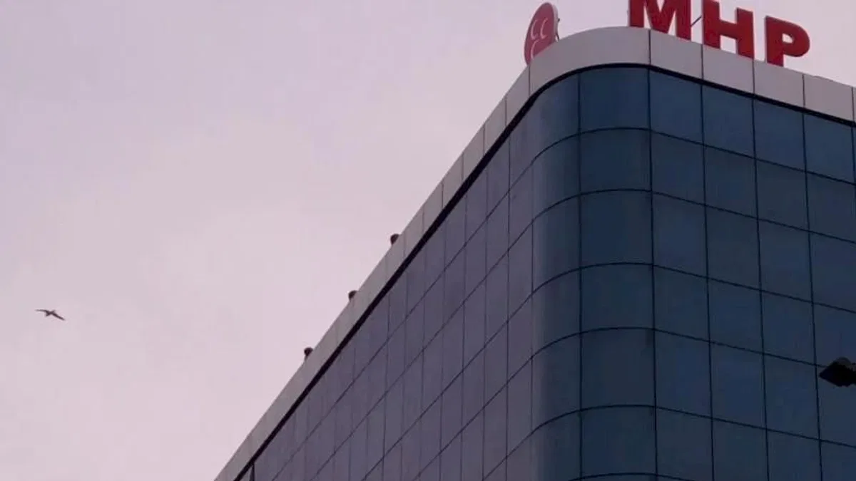 MHP İstanbul Teşkilatı feshedildi!