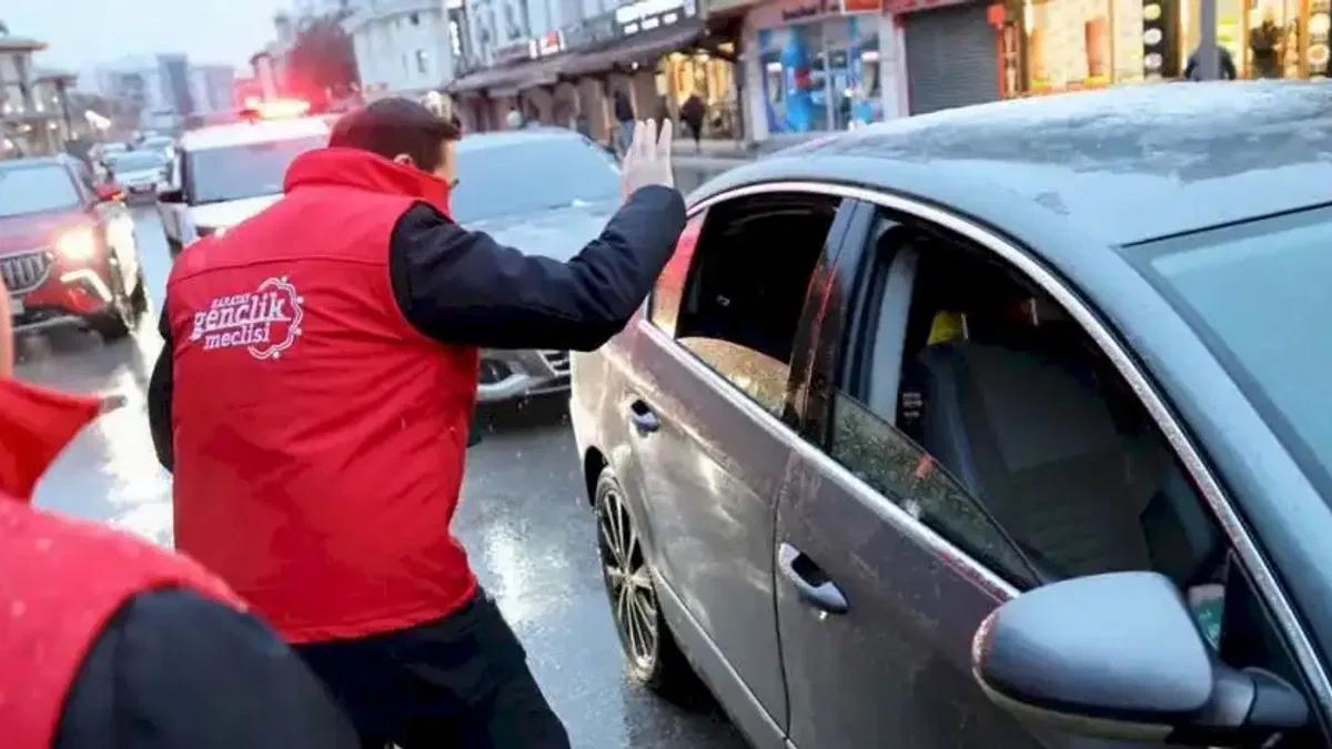Konya Karatay'da manevi iklim her ortamda sürüyor