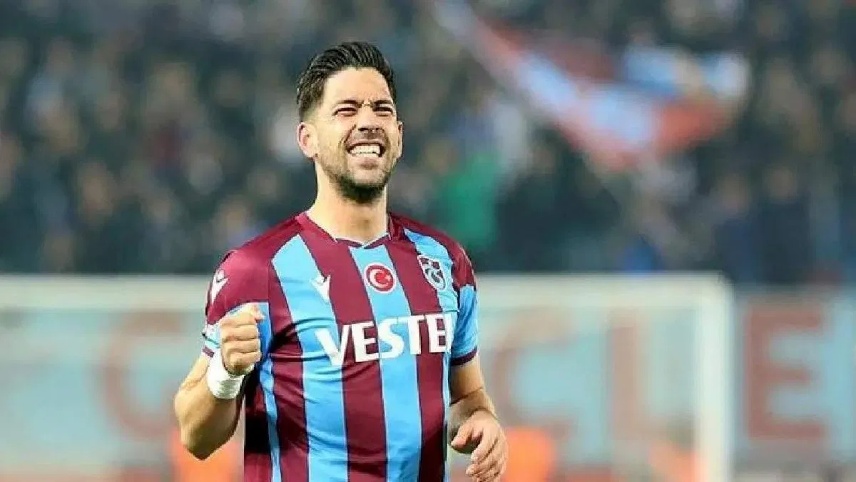 Trabzonspor'u Anastasios Bakasetas sırtlıyor!