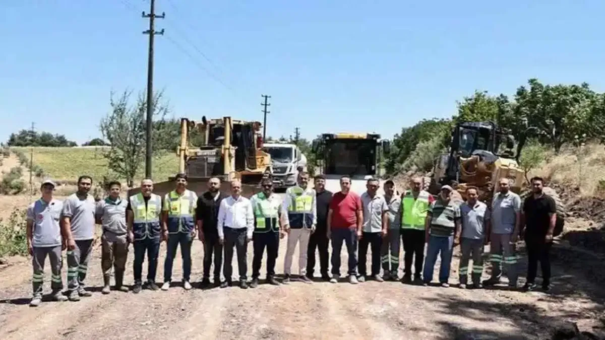 Denizli Kale’de üreticiye destek ve yol incelemesi