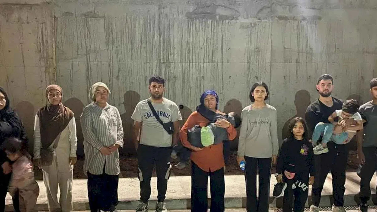 47 göçmen ve bir organizatör yakalandı