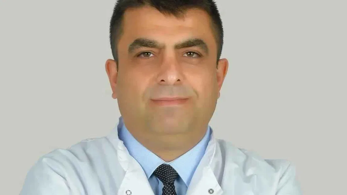 Bursa'da 2 yaşındaki bebeğin böbreğindeki taşa başarılı operasyon