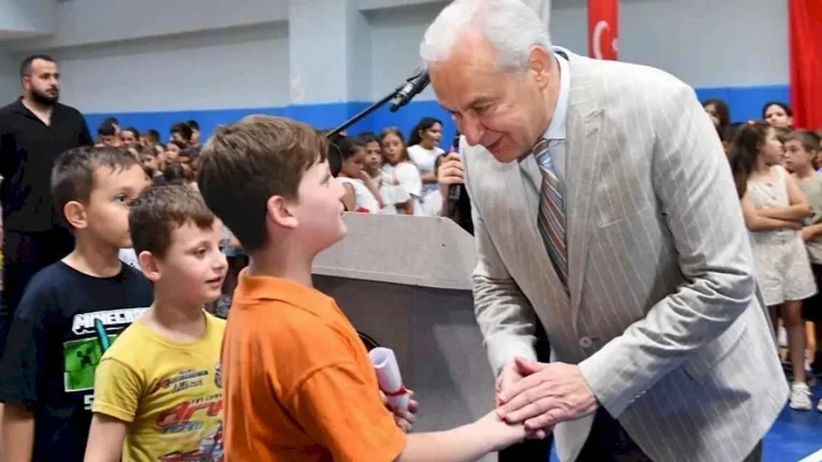 Bursa Mustafakemalpaşa'da genç sporcular sertifikalarına kavuştu