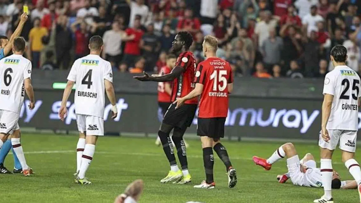 Gaziantep FK 3-1 Fatih Karagümrük (Maç Sonucu) Karagümrük ligden düştü! G.Antep garantiledi