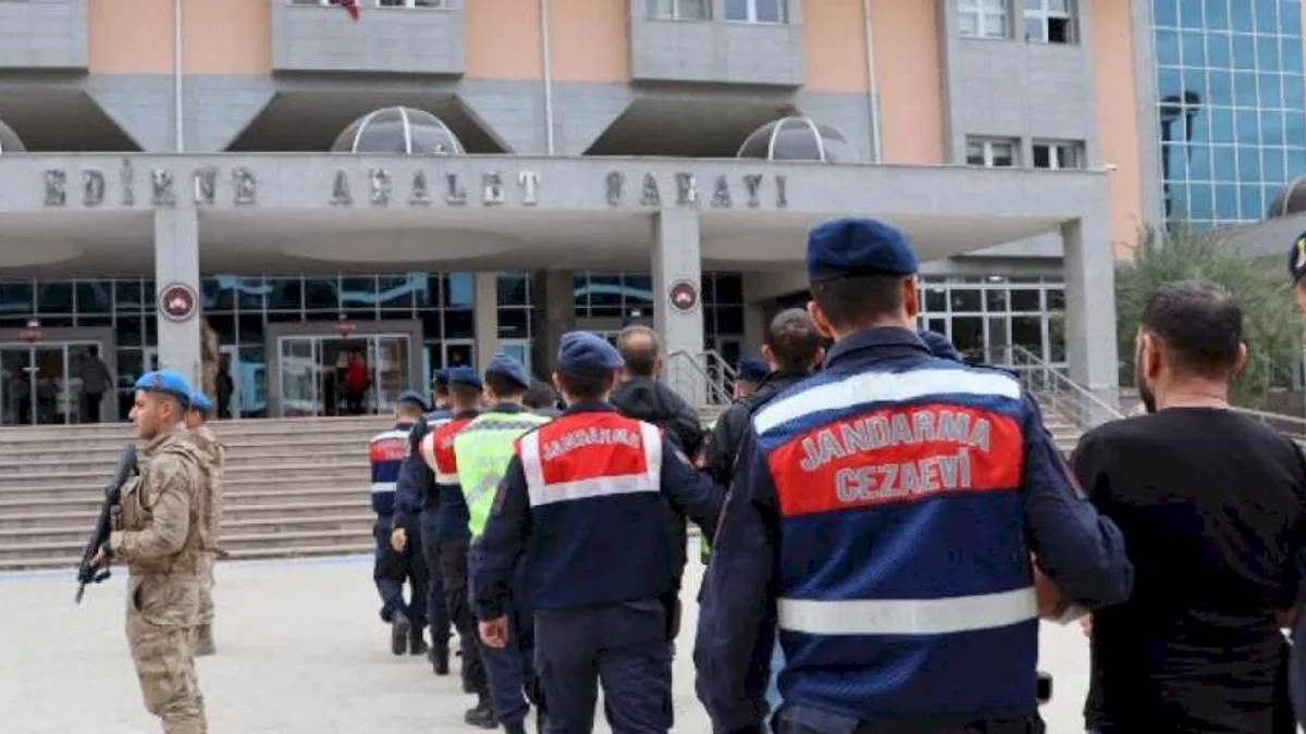 Edirne'de göçmen kaçakçılığı operasyonu