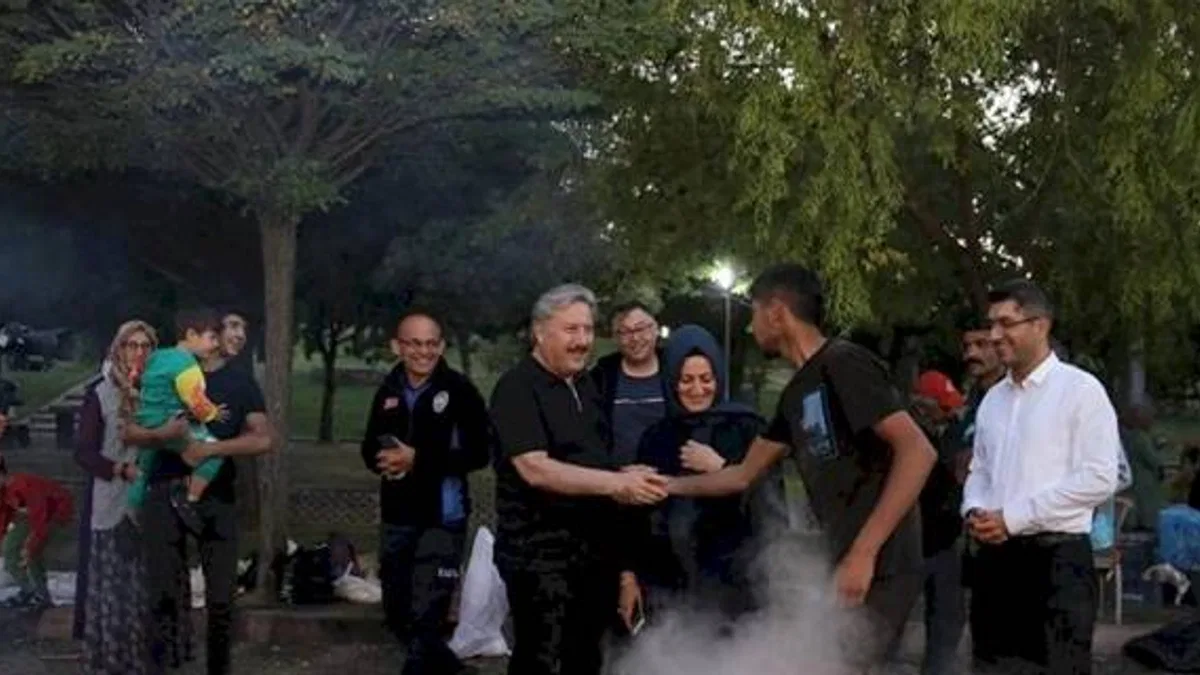 Kayseri Melikgazi binlerce aileyi salçada buluşturdu