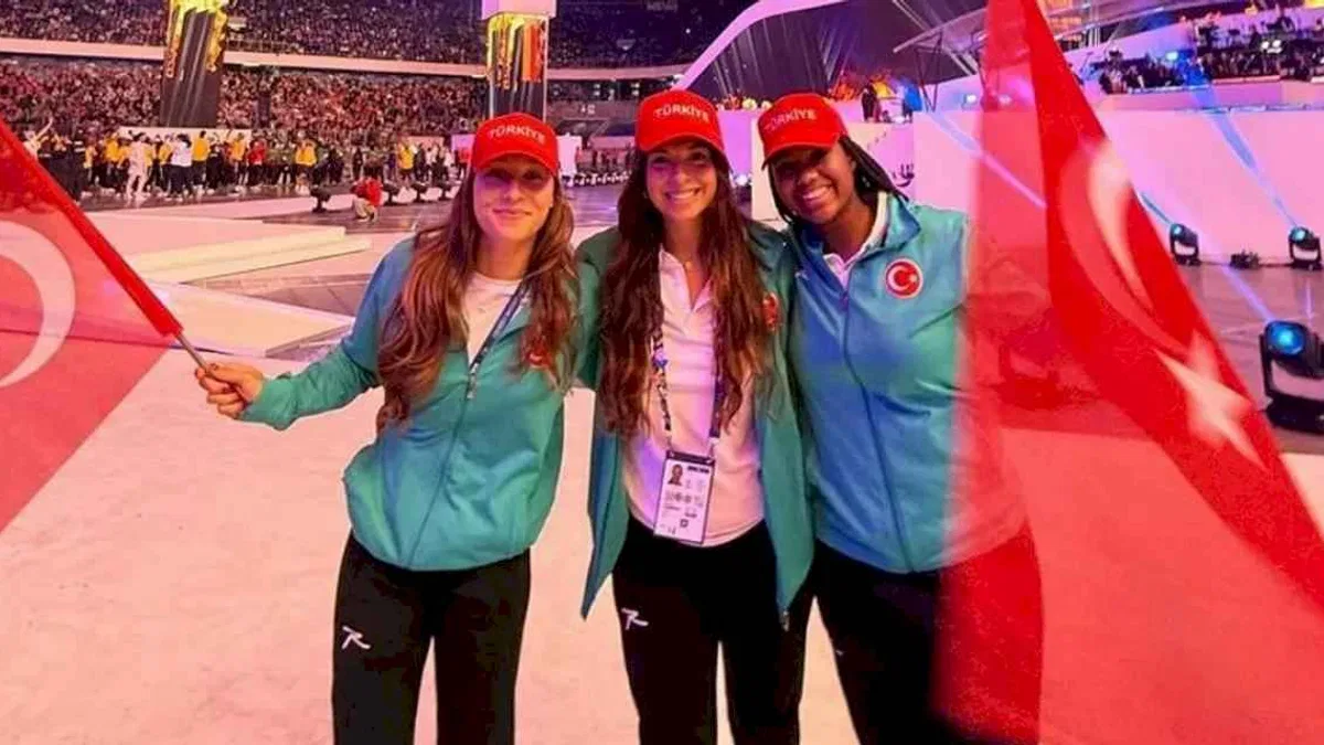 İzmirli sporcular ay-yıldız için ter döküyor
