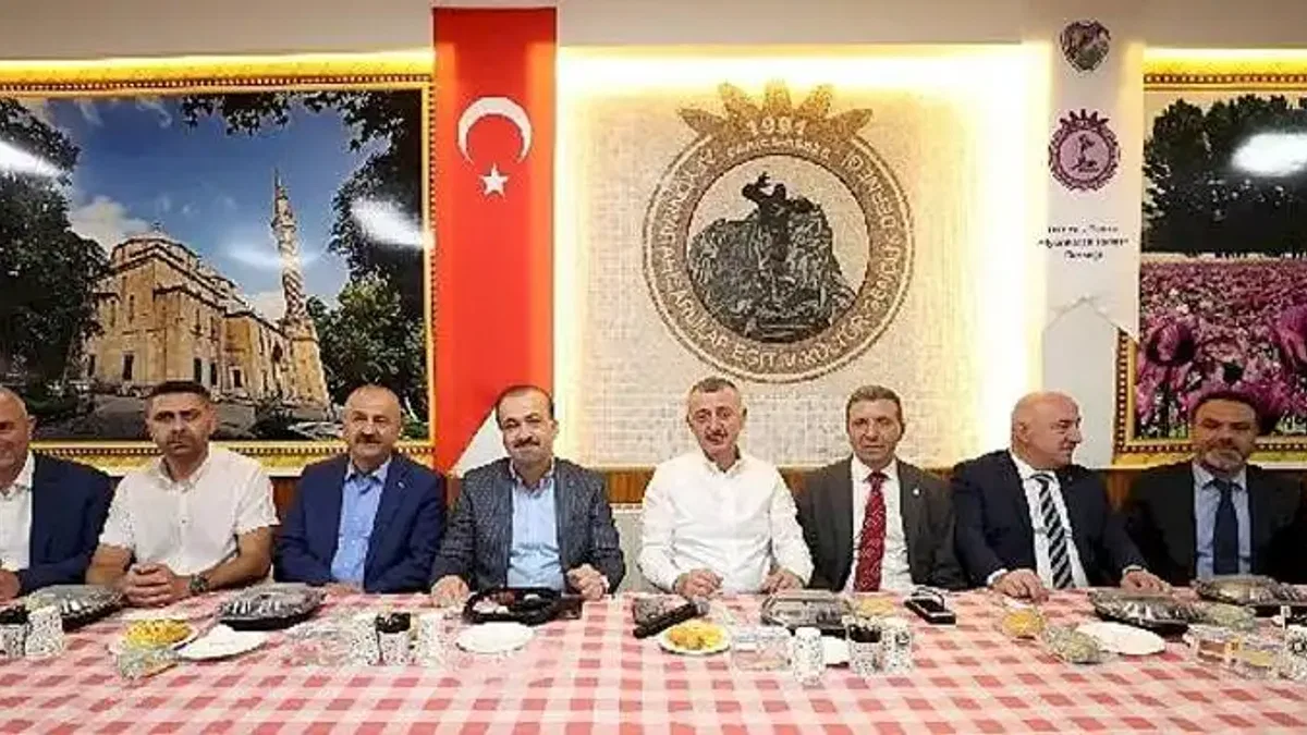 "Bu Makamların Tek Sahibi Var, O da Millet"