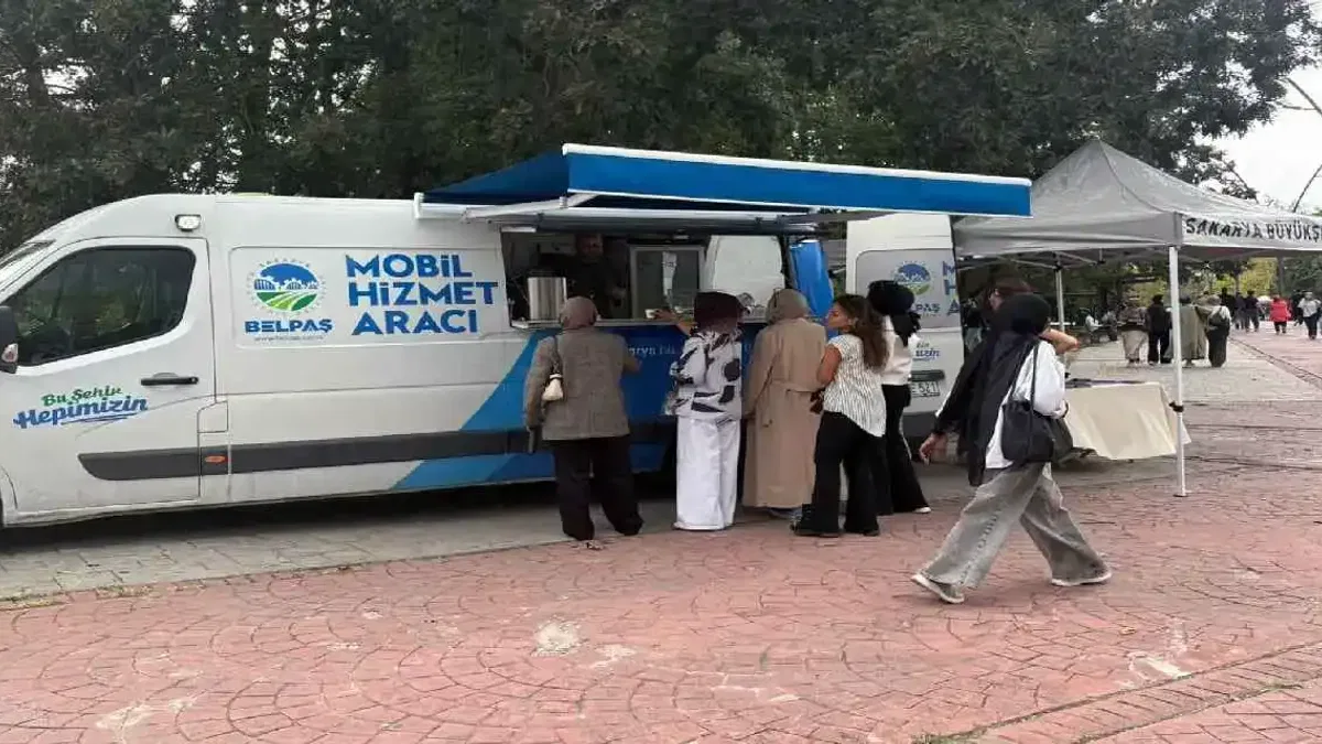 Sakarya'dan üniversitelilere kampüste sıcak karşılama