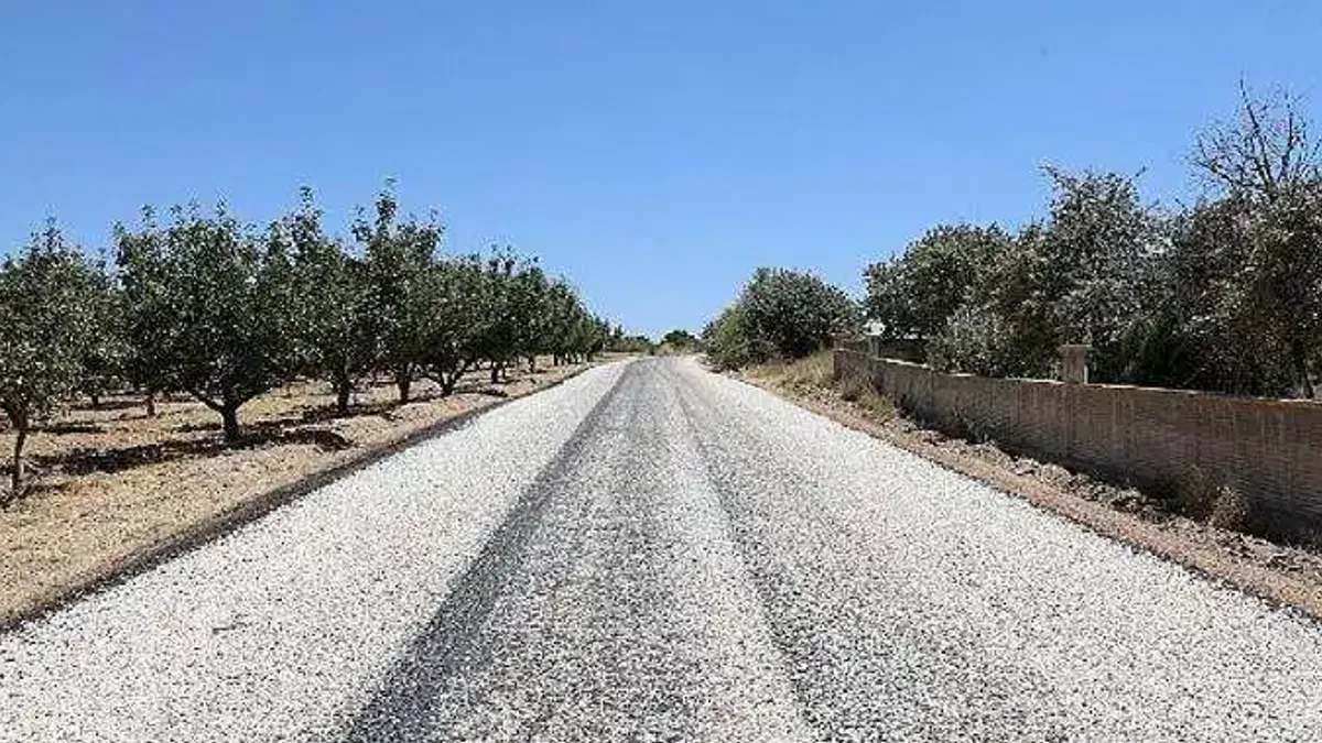 Konya Büyükşehir Bozkır-Harmanpınar Mahalle Yolunu Tamamladı