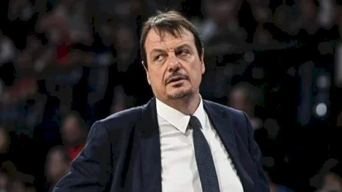 Anadolu Efes'te Ergin Ataman'a şoku!