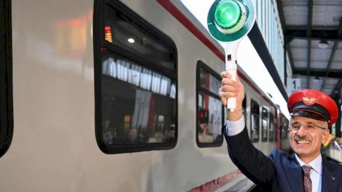 Doğu Ekspresi sezonun ilk seferine çıktı