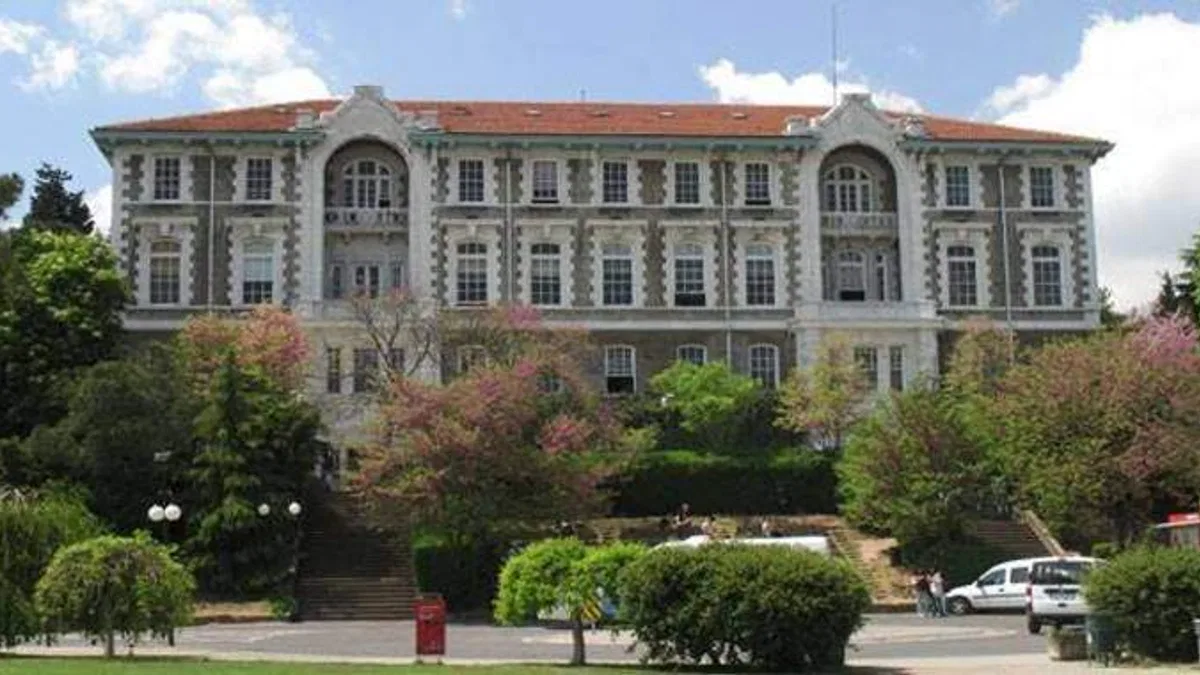 “Boğaziçi Üniversitesi İş Yeri Temsilcimize Açılan Skandal Soruşturma Derhal Geri Çekilmeli”