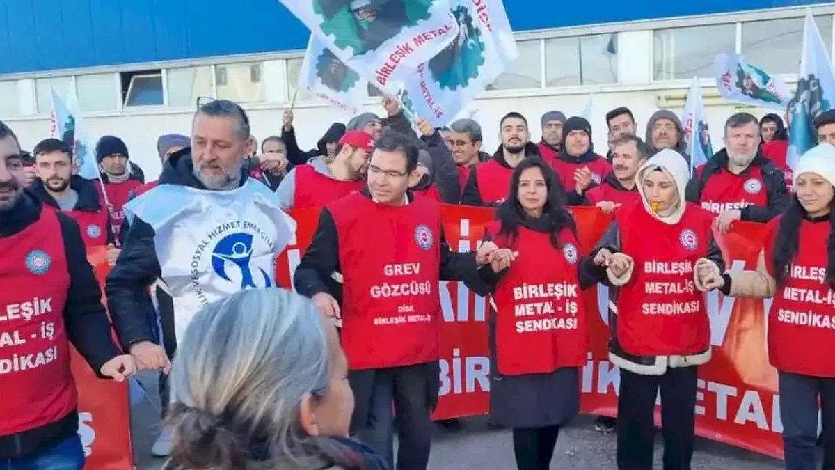Balıkesir Bandırma'da Arıtaş Kriyojenik'te grev başladı