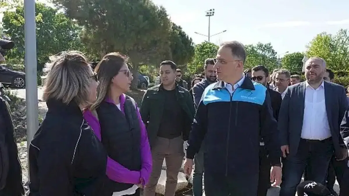 Gürpınar Sahili düzenleniyor