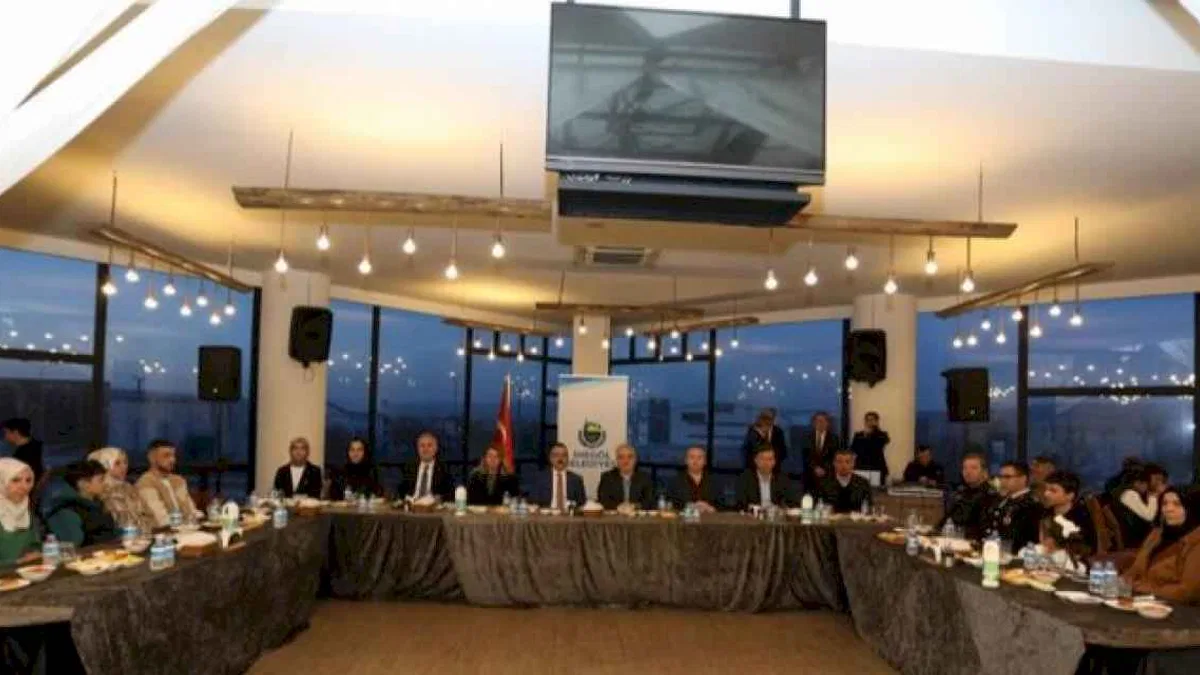 İnegöl protokolü şehit aileleri ve gazilerle iftarda buluştu