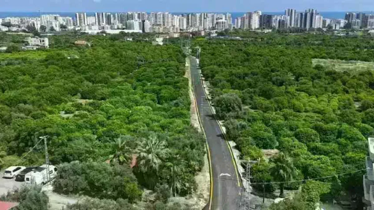 Mersin’de Mezitli ve Toroslar’da yollar yenilendi