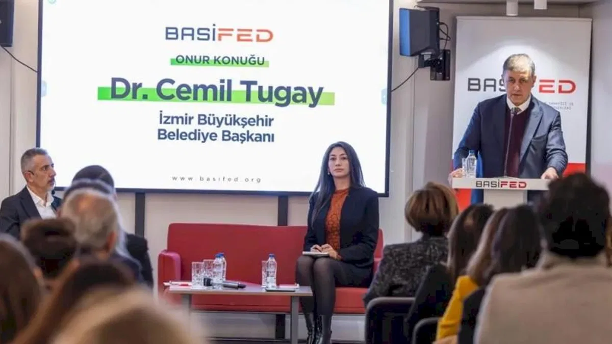 İzmir kendi enerjisini üreten kent olmalı
