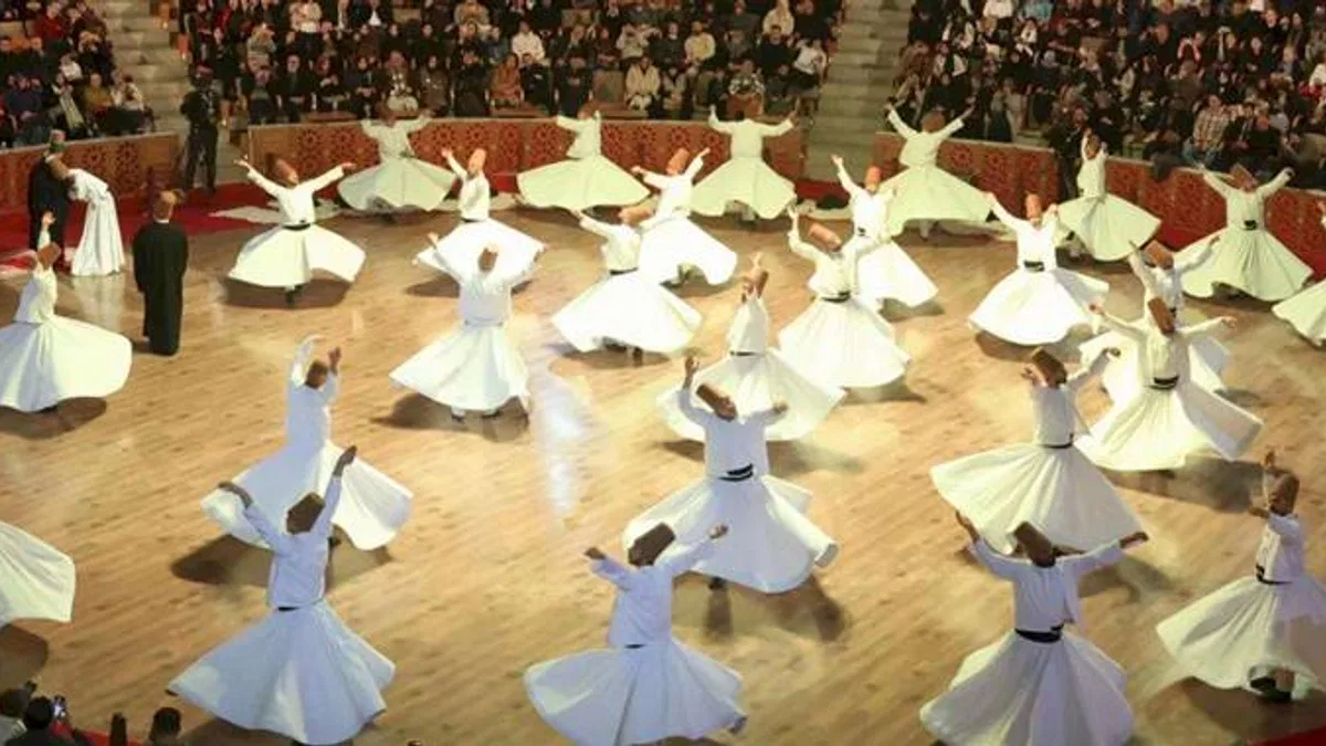 Dünyanın dört bir yanından Mevlana dostları Konya’da buluştu