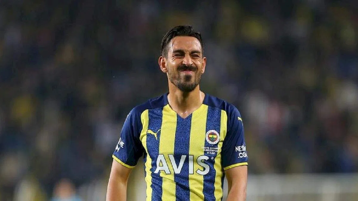 PFDK'dan Fenerbahçeli İrfan Can Kahveci'ye 2 maç ceza!