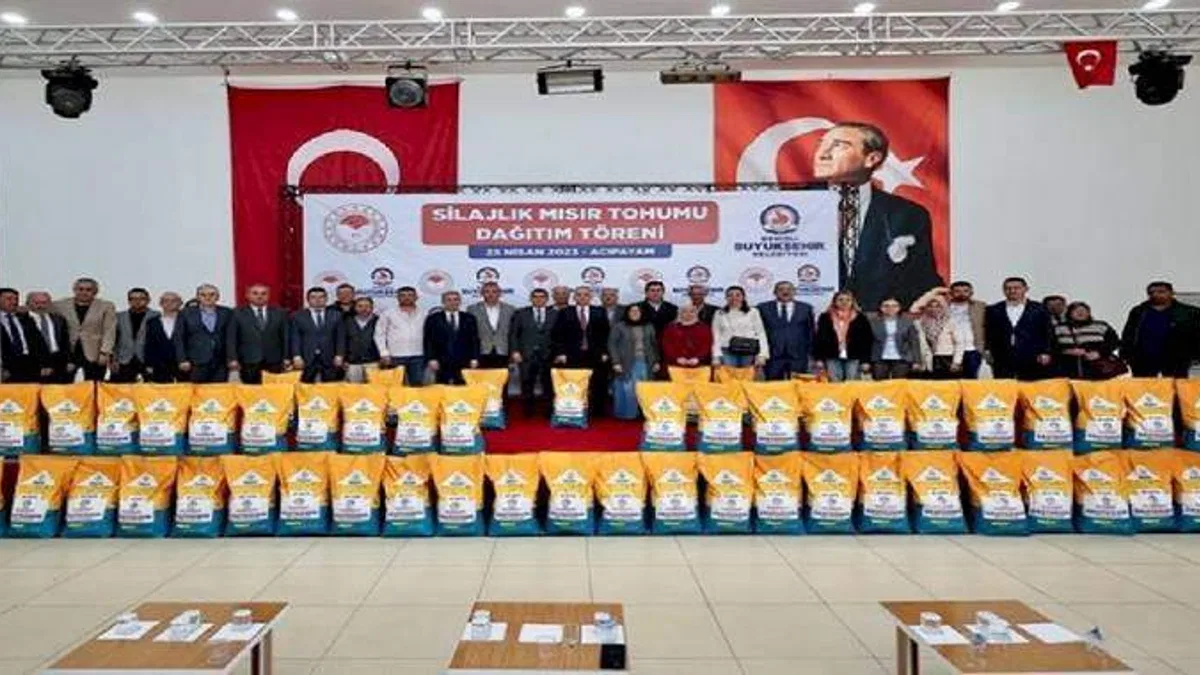 Çiftçiye 125 tonluk mısır tohumu desteği