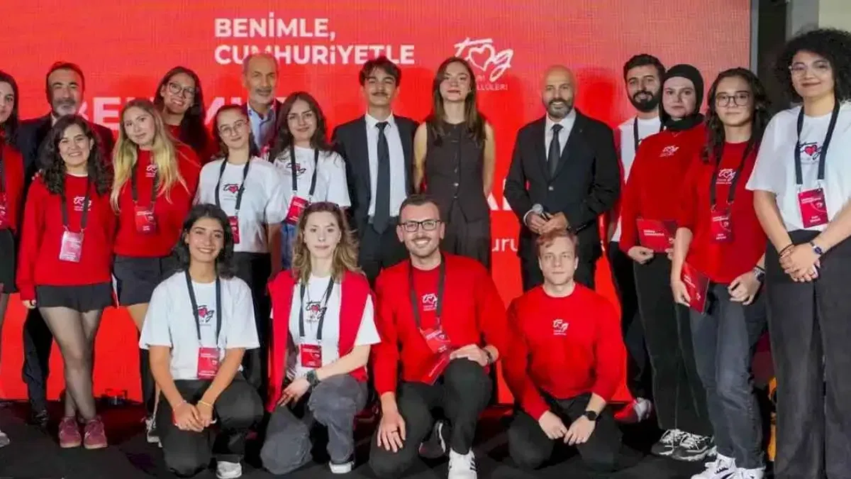 Cumhuriyetin 102. Yılında Gençlerin 102 Hayali Gerçeğe Dönüşecek
