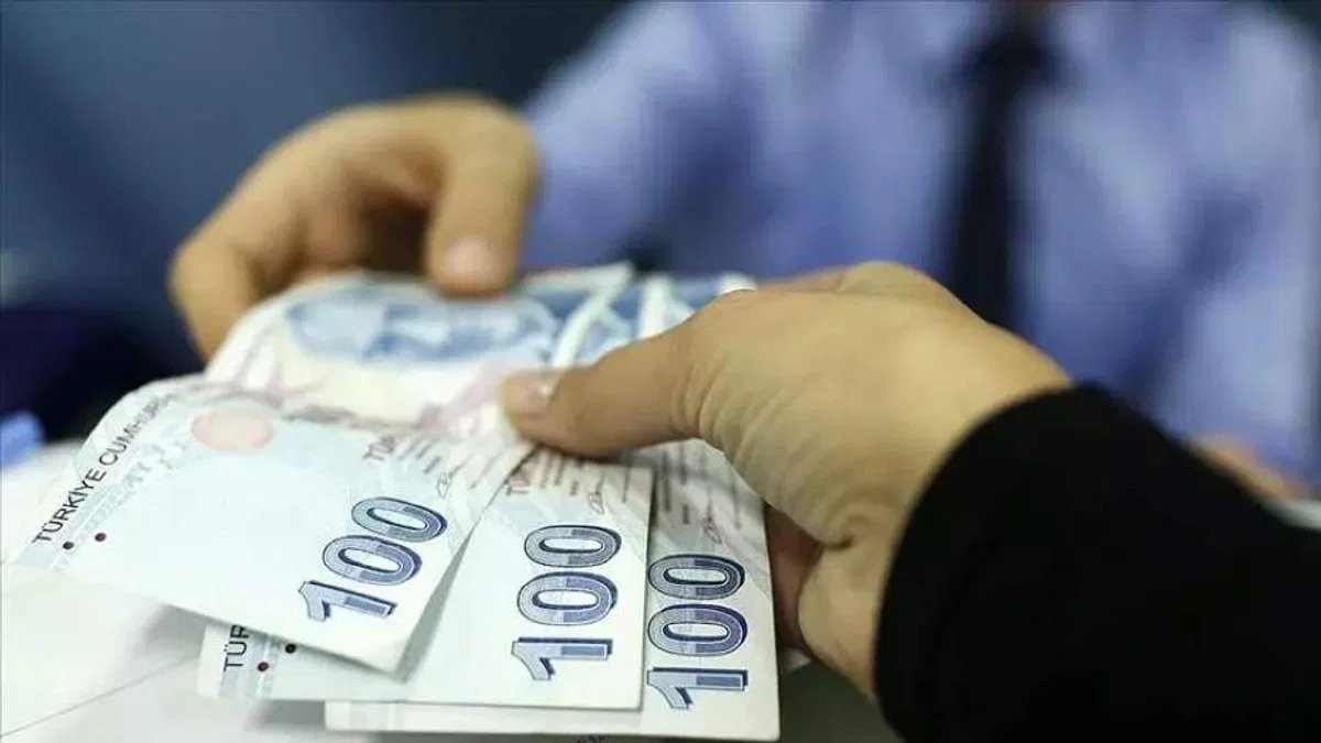 Milyonların maaş zammı netleşiyor! İşte masadaki ilk rakamlar