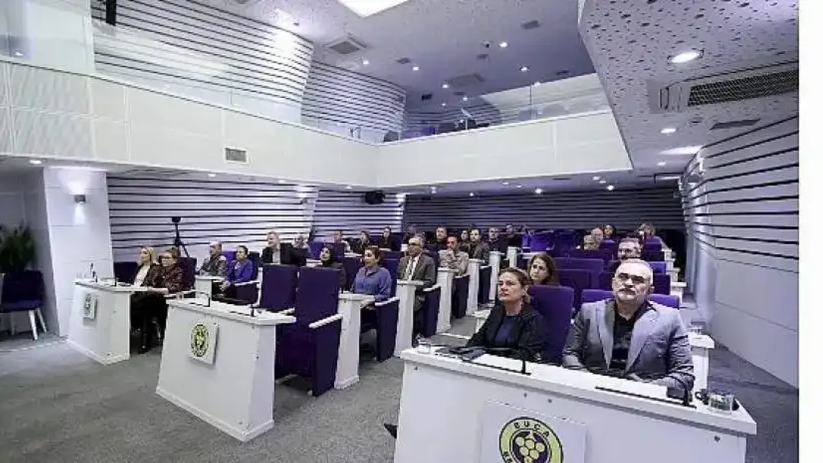 Buca Belediyesi'nden yapay zekâ destekli yeni dönem: ulakBELL hizmete girdi