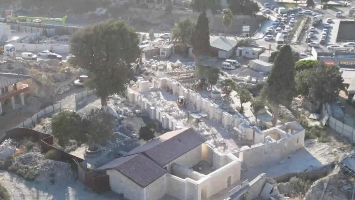 754 yıllık tarihi Antakya Cami Bursa ile yükseliyor