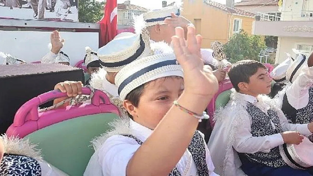 Saray'daki Sünnet Şöleni unutulmaz anlara sahne oldu