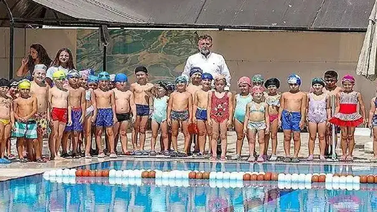 Başkan Sandal istedi: İlk defa havuzla tanıştılar