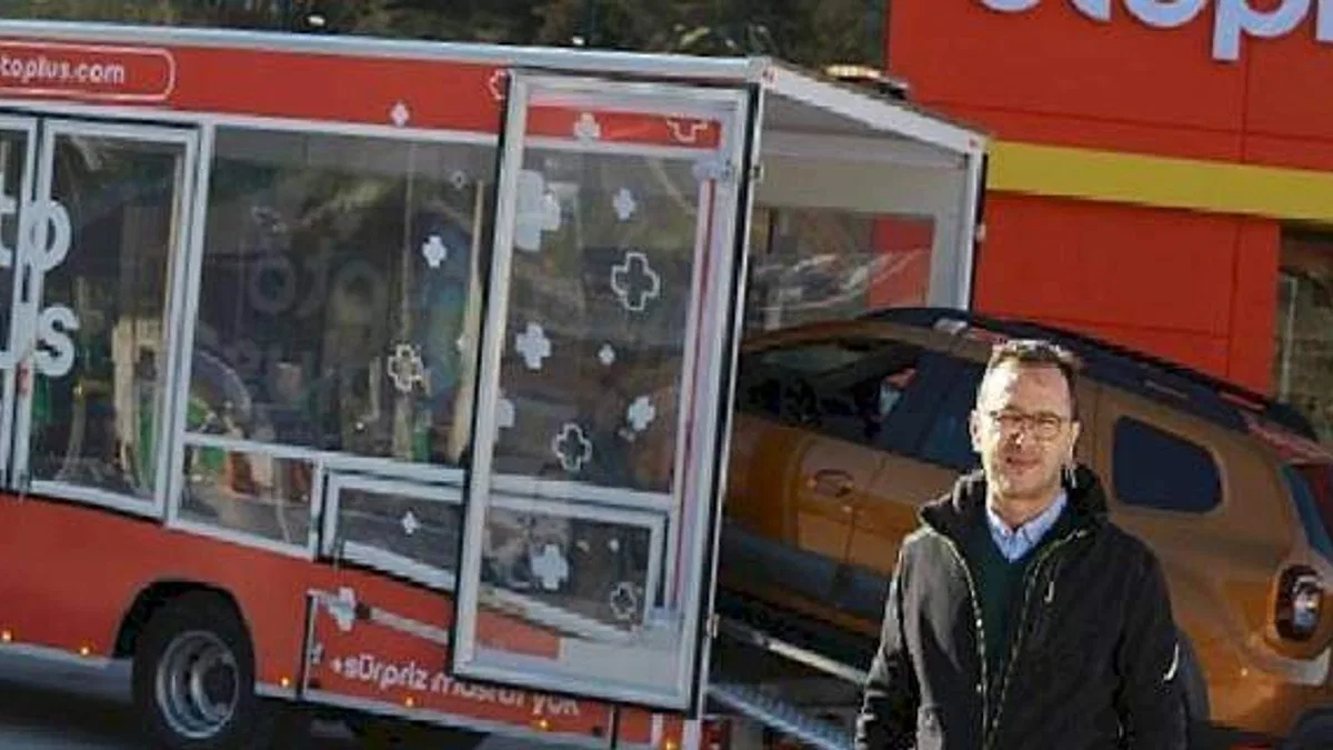 otoplus Adana'daki merkezinde araba satışına başladı